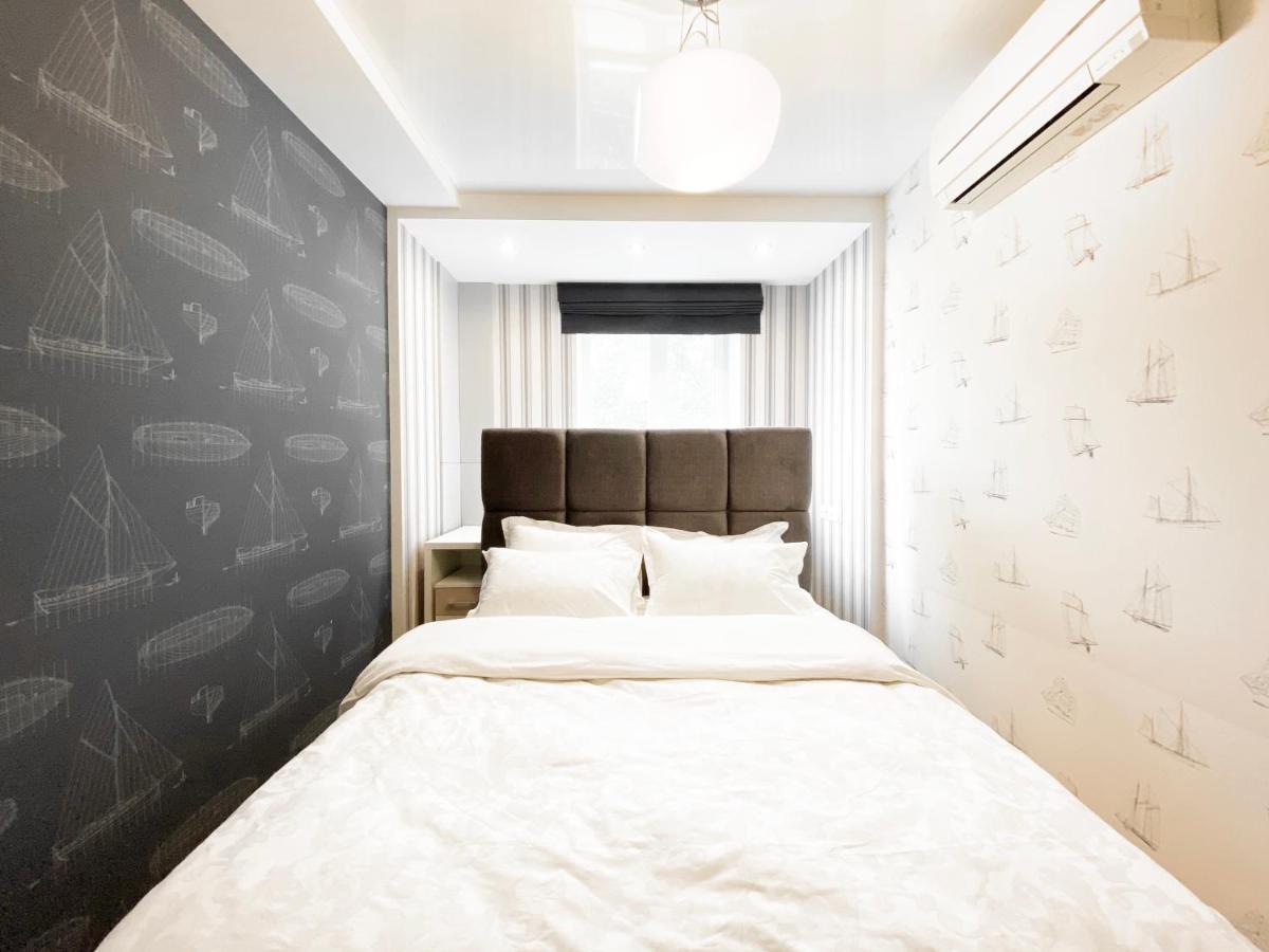 2-Bedroom Apartment Most City Area, Ekaterynoslav Square Dnepropetrovsk Exterior foto