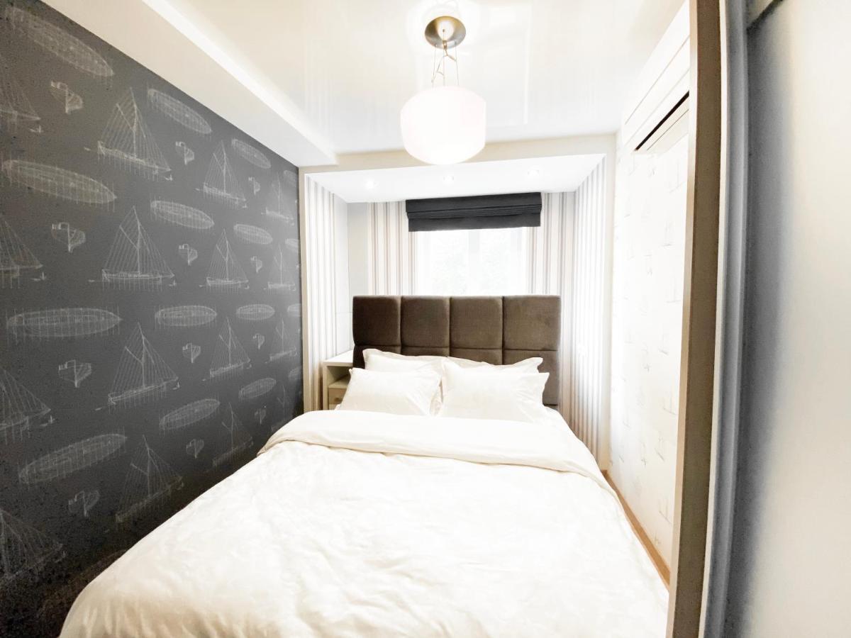 2-Bedroom Apartment Most City Area, Ekaterynoslav Square Dnepropetrovsk Exterior foto