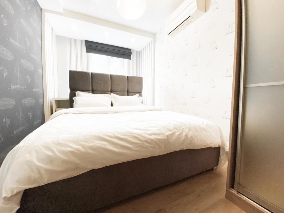 2-Bedroom Apartment Most City Area, Ekaterynoslav Square Dnepropetrovsk Exterior foto